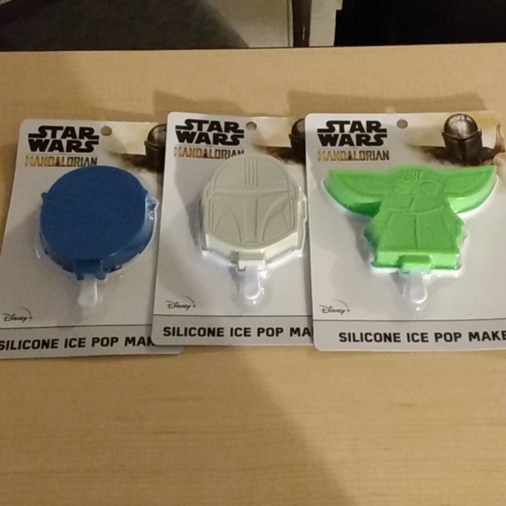 3 Star Wars Mandalorian Grogu Silicone Ice Pop Popsicle Maker